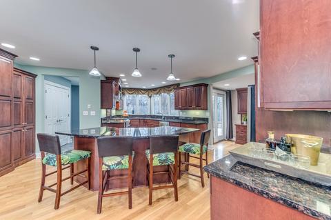 922 Crest St, Wheaton, IL 60189 photo 7