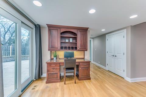 922 Crest St, Wheaton, IL 60189 photo 10