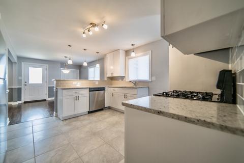 458 Clayton Rd, Hillside, IL 60162 photo 10