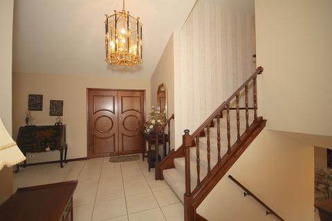 941 W Surrey Rd, Addison, IL 60101 photo 11
