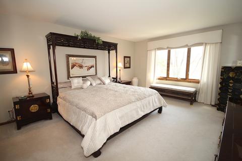 941 W Surrey Rd, Addison, IL 60101 photo 29