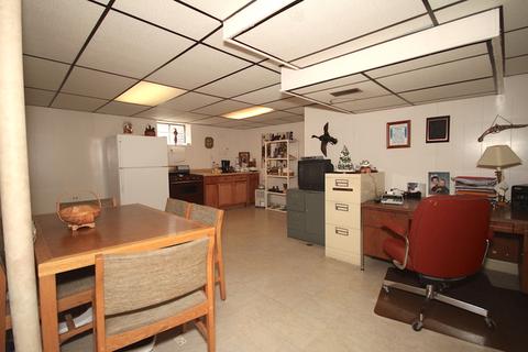 941 W Surrey Rd, Addison, IL 60101 photo 24