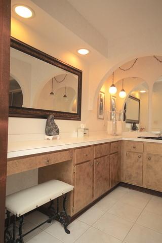 941 W Surrey Rd, Addison, IL 60101 photo 32