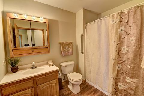 5904 Cobblestone Trl, Mchenry, IL 60050 photo 16