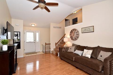 251 Polk Ct, Bartlett, IL 60103 photo 5