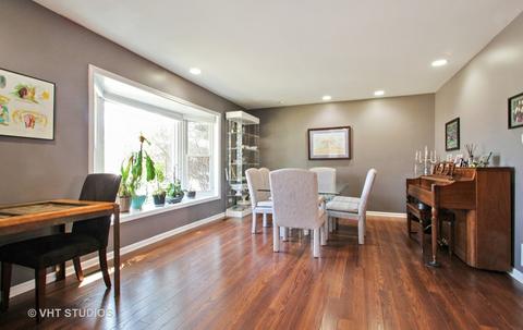 9052 Forestview Rd, Evanston, IL 60203 photo 2
