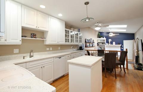 9052 Forestview Rd, Evanston, IL 60203 photo 4