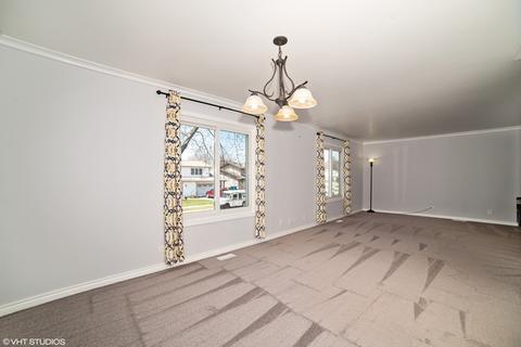 869 Lakeside Dr, Bartlett, IL 60103 photo 5
