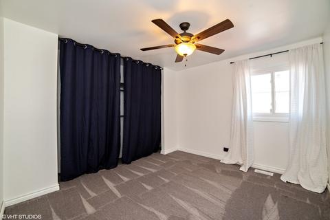 869 Lakeside Dr, Bartlett, IL 60103 photo 8