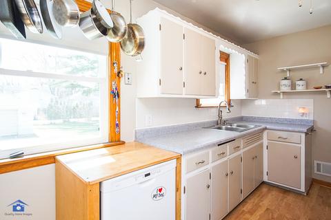 3263 S Schultz Dr, Lansing, IL 60438 photo 8