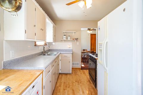 3263 S Schultz Dr, Lansing, IL 60438 photo 5
