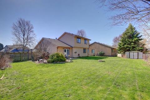 617 Crestview Dr, Champaign, IL 61822 photo 32