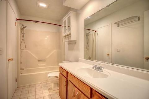 617 Crestview Dr, Champaign, IL 61822 photo 18