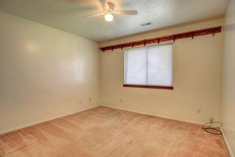 617 Crestview Dr, Champaign, IL 61822 photo 26