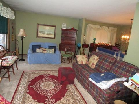 18414 Maple St, Lansing, IL 60438 photo 4