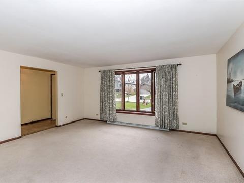 31 Greenridge Rd, Elgin, IL 60120 photo 10
