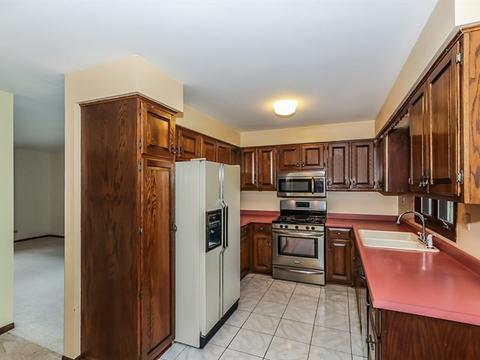 31 Greenridge Rd, Elgin, IL 60120 photo 5
