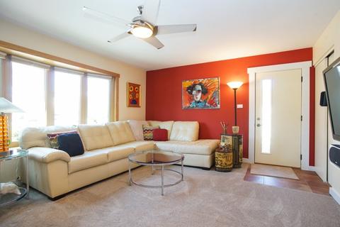 570 Kingman Ln, Hoffman Estates, IL 60169 photo 6