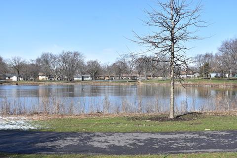 570 Kingman Ln, Hoffman Estates, IL 60169 photo 32