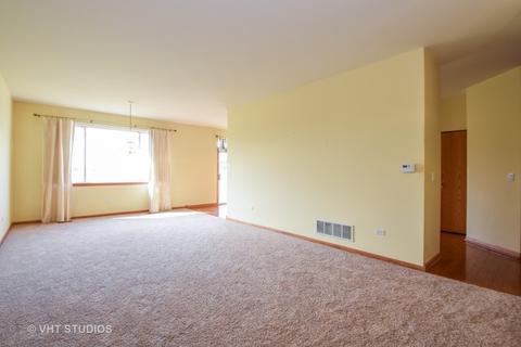 21133 Buckeye Ct, Plainfield, IL 60544 photo 2