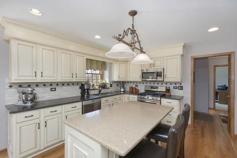 3521 Lakeview Dr, Algonquin, IL 60102 photo 10
