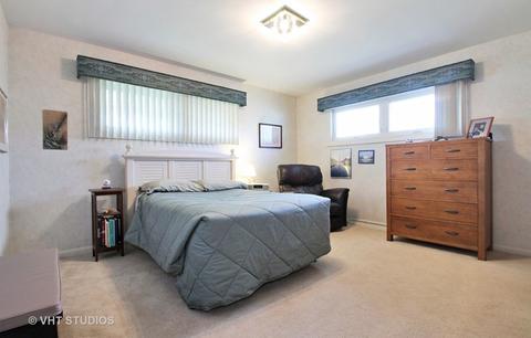 1900 Central Rd, Glenview, IL 60025 photo 5