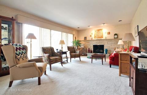 1900 Central Rd, Glenview, IL 60025 photo 2