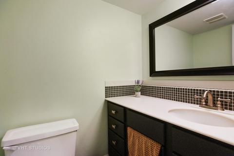 108 Alder Ct, Rolling Meadows, IL 60008 photo 12