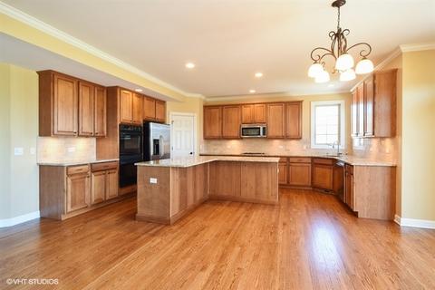 7204 Millburne Ct, Mchenry, IL 60050 photo 4