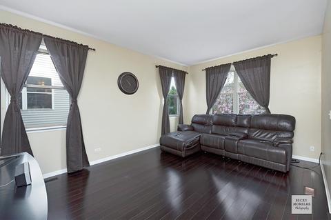 2007 Sedgegrass Trl, Aurora, IL 60504 photo 9