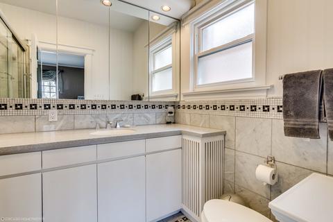 1223 E 50th St, Chicago, IL 60615 photo 25