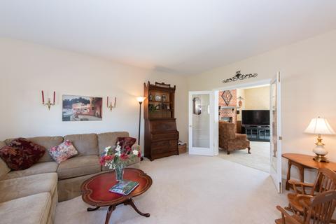 2403 Pine Crest Ct, Spring Grove, IL 60081 photo 2