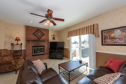 2403 Pine Crest Ct, Spring Grove, IL 60081 photo 11