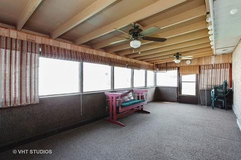 9213 Willow Ln, Bridgeview, IL 60455 photo 9