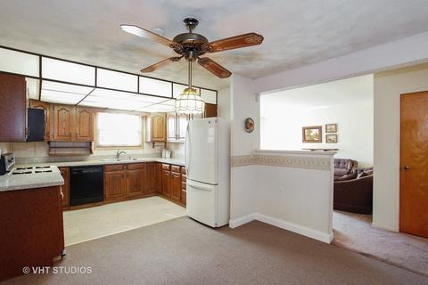9213 Willow Ln, Bridgeview, IL 60455 photo 3