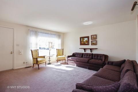 9213 Willow Ln, Bridgeview, IL 60455 photo 2
