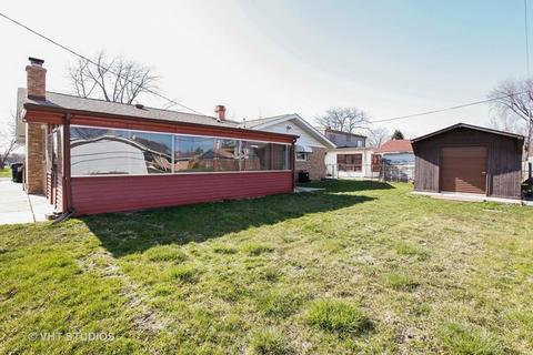 9213 Willow Ln, Bridgeview, IL 60455 photo 10
