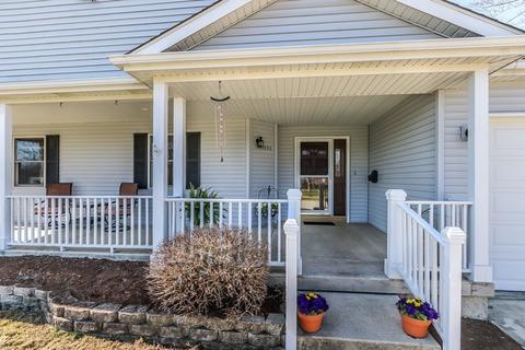 1293 Wolff Ave, Elgin, IL 60123 photo 3