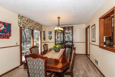 1293 Wolff Ave, Elgin, IL 60123 photo 8