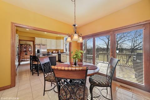 651 Timber Ridge Dr, Bartlett, IL 60103 photo 7