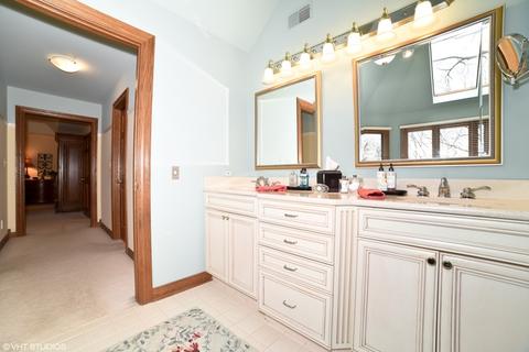 651 Timber Ridge Dr, Bartlett, IL 60103 photo 18