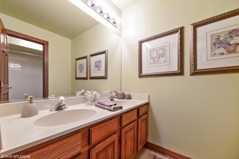 651 Timber Ridge Dr, Bartlett, IL 60103 photo 24