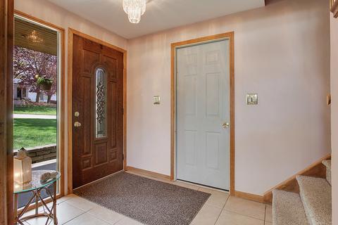 302 Summit St, Algonquin, IL 60102 photo 2