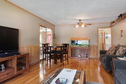302 Summit St, Algonquin, IL 60102 photo 4