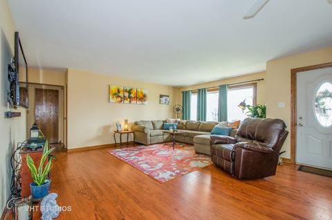 7112 W Wright Ter, Niles, IL 60714 photo 2