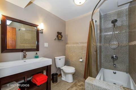 7112 W Wright Ter, Niles, IL 60714 photo 11