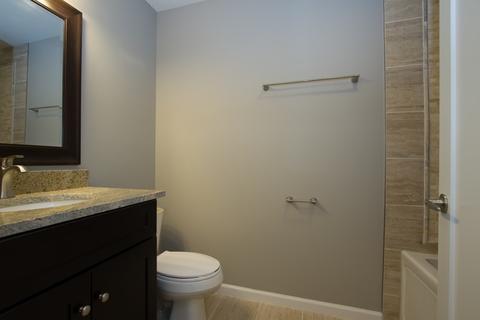 1375 E 64th St, Chicago, IL 60637 photo 22