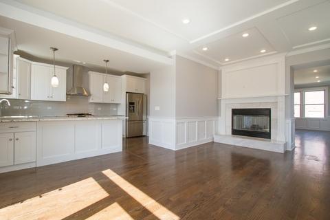 1375 E 64th St, Chicago, IL 60637 photo 4