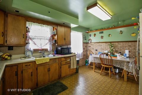 175 N Melrose Ave, Elgin, IL 60123 photo 4