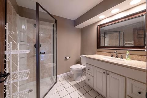 2806 S Riverside Dr, Mchenry, IL 60050 photo 20
